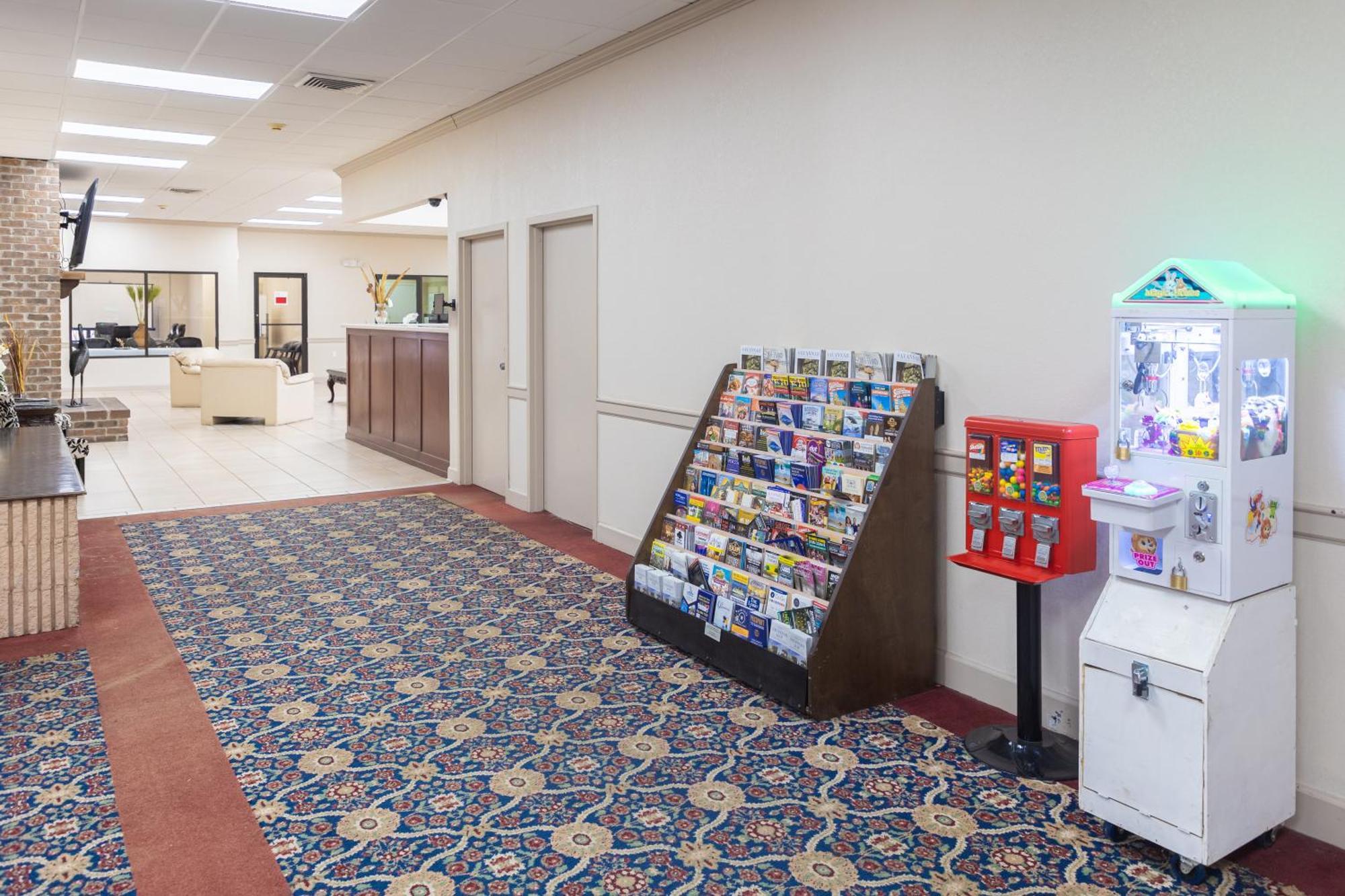Cottonwood Suites Savannah Hotel & Conference Center Pooler Eksteriør billede