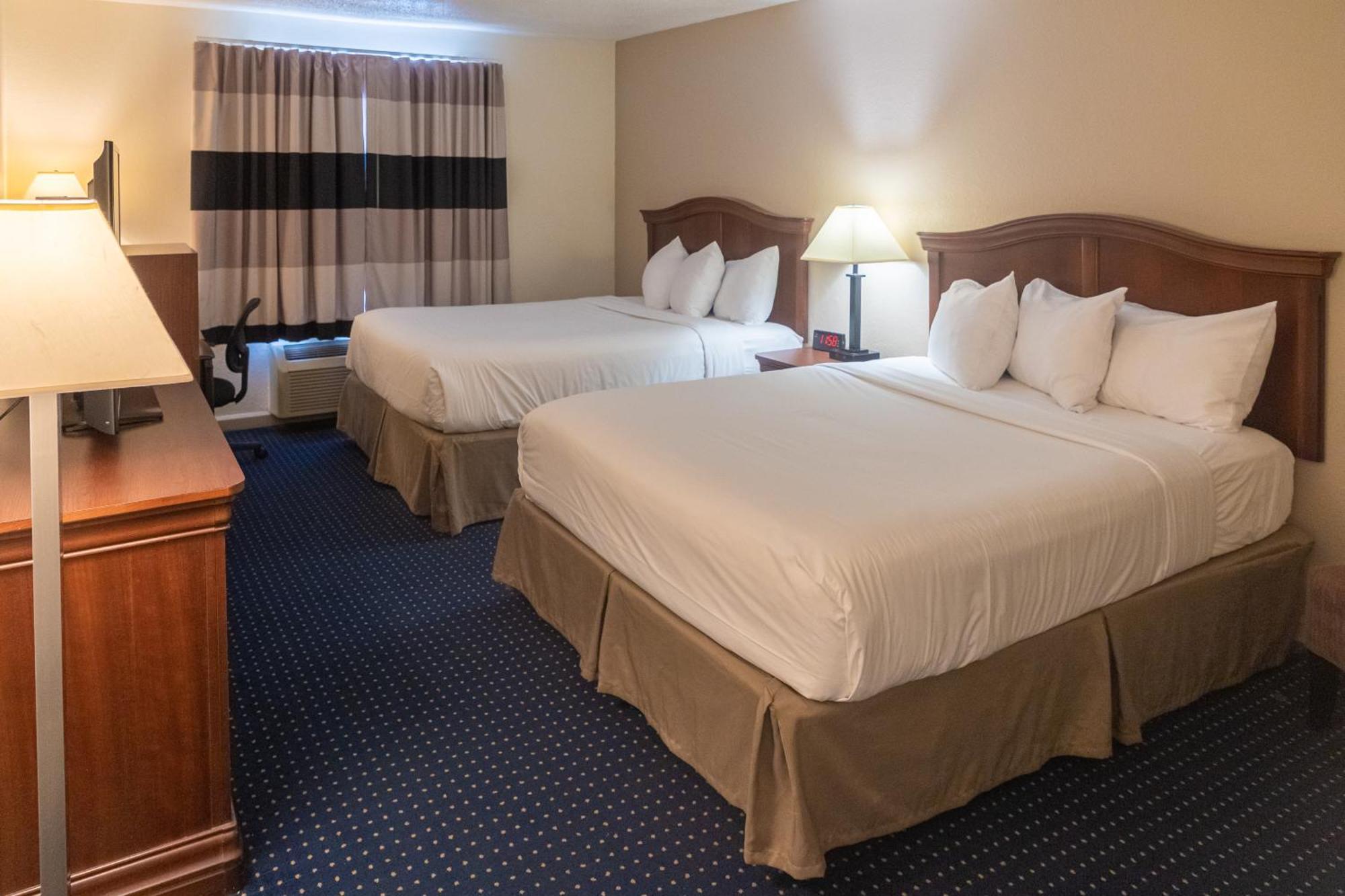 Cottonwood Suites Savannah Hotel & Conference Center Pooler Eksteriør billede